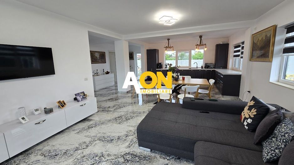 1/2 Duplex 4 Camere, Zona Kaufland 575mp Teren - Poză 3