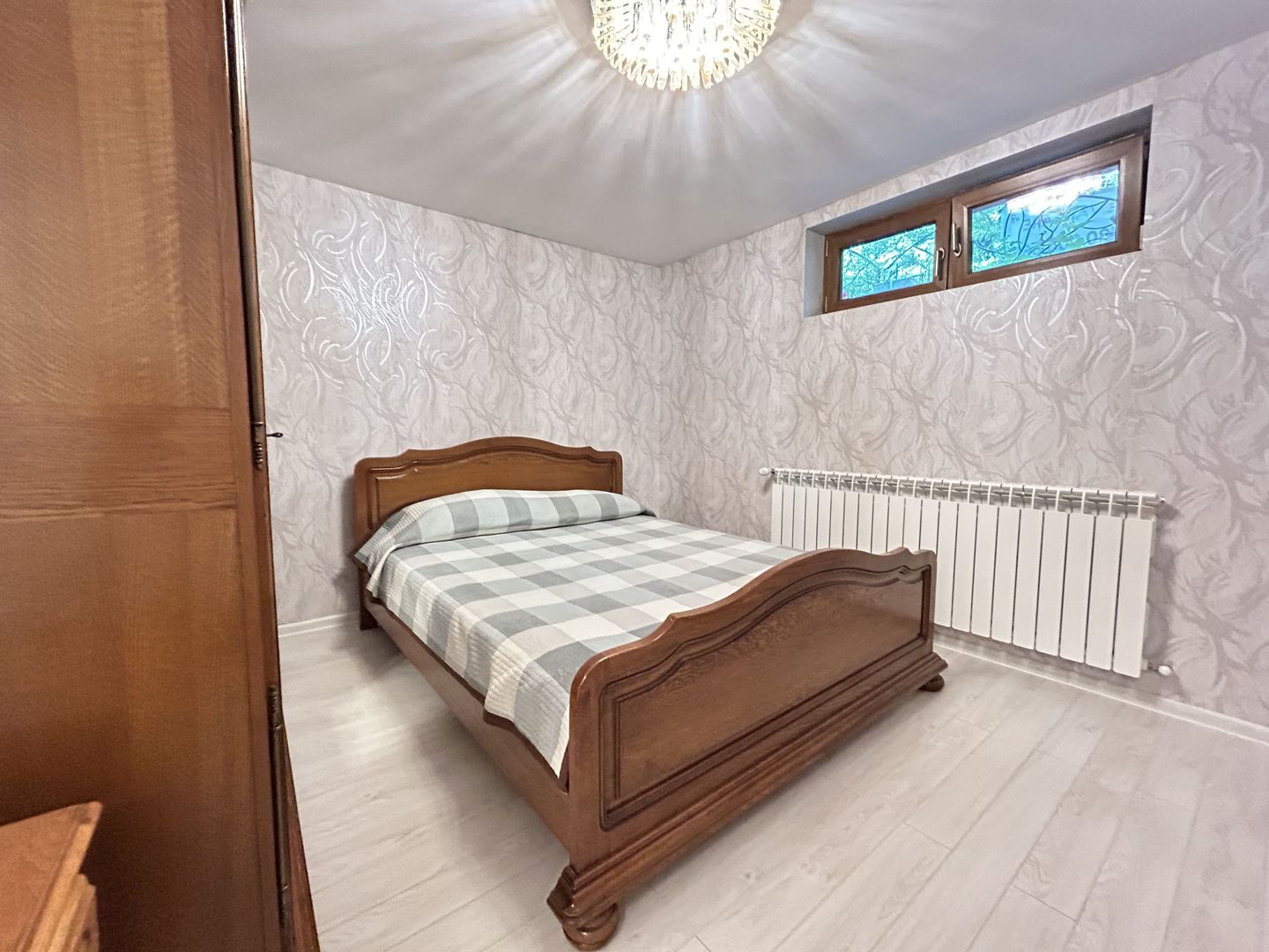 APARTAMENT 3 CAMERE VILA DOMENII + GARSONIERĂ DEMISOL - Poză 13