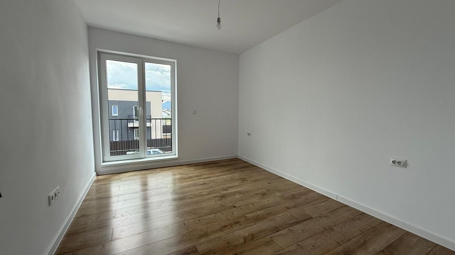Casa/Vilă P+1 cu 4 camere de vânzare - Sânpetru - Poză 17