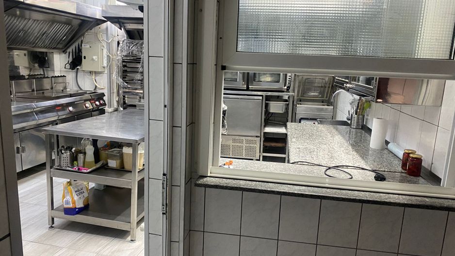 Spatiu comercial de inchiriat central Pitesti - Poză 6