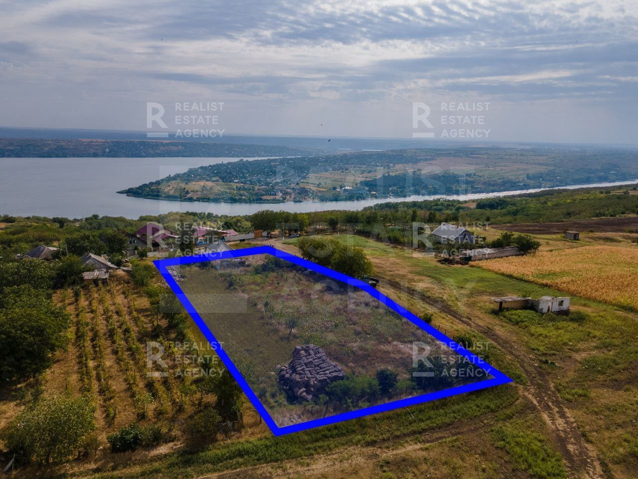 Vânzare, teren pentru construcții, 28,05 ari, satul Mărcăuți, Dubăsari - Poză 1