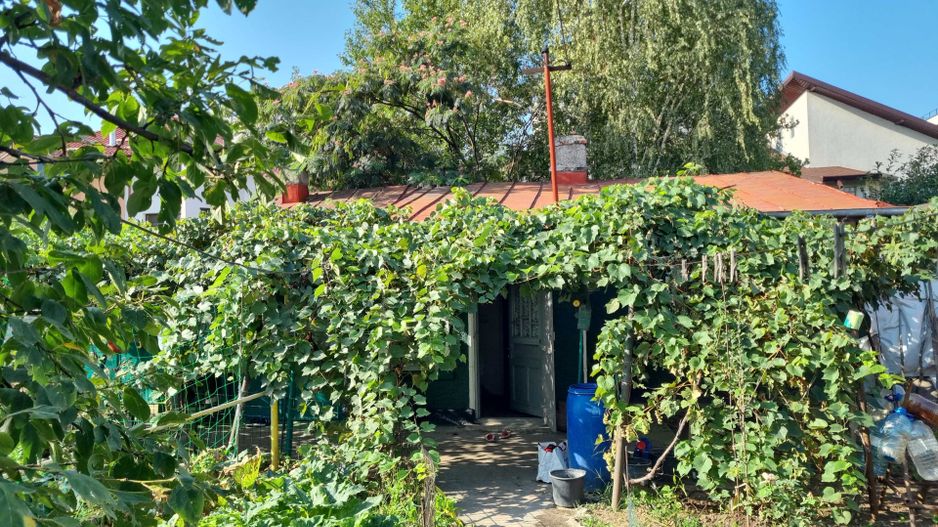 Teren + Casa Demolabila - Poză 5