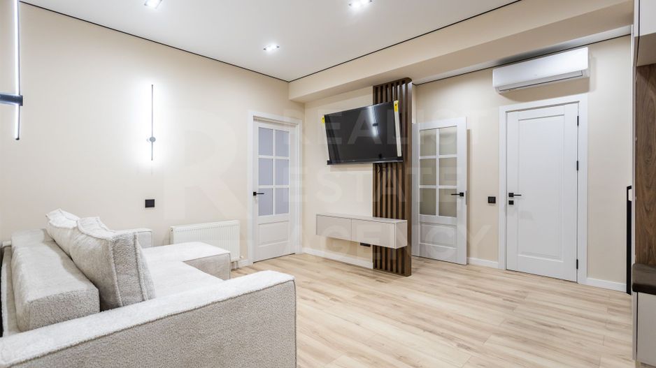 Vânzare, apartament, 2 camere, bd. Mircea Cel Bătrân, Ciocana - Poză 2