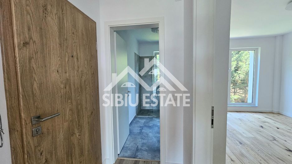 Apartament cu terasa 3 camere 2 bai Clasa A - Poză 3
