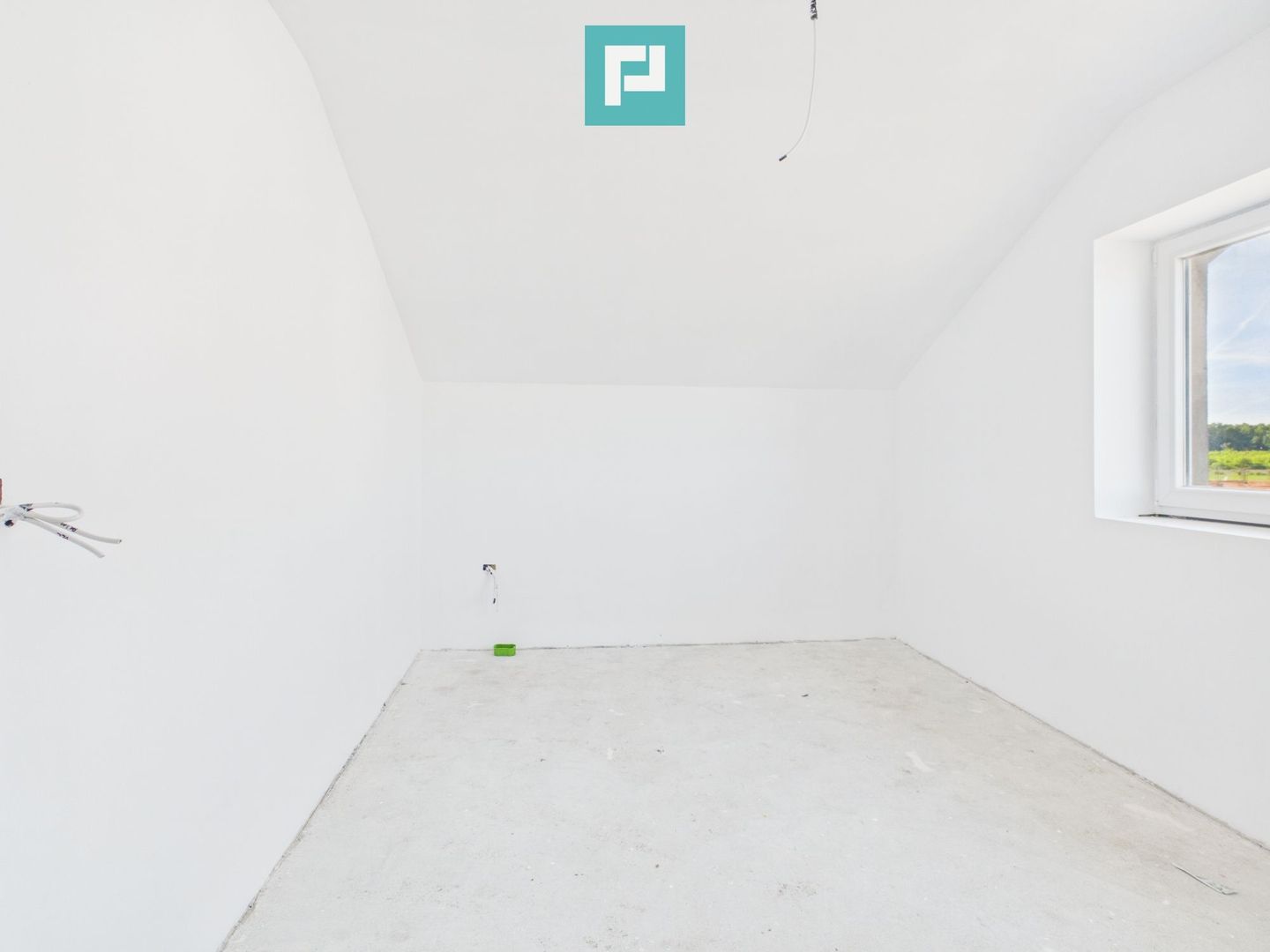 Duplex 3 camere-Moșnița Veche - Poză 10