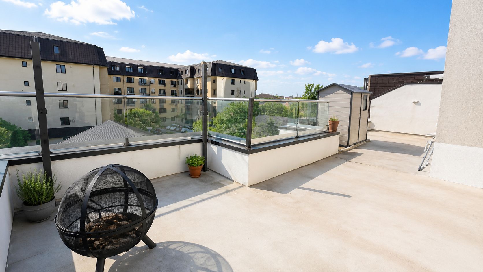 Apartament rooftop cu terasă privată - Poză 1