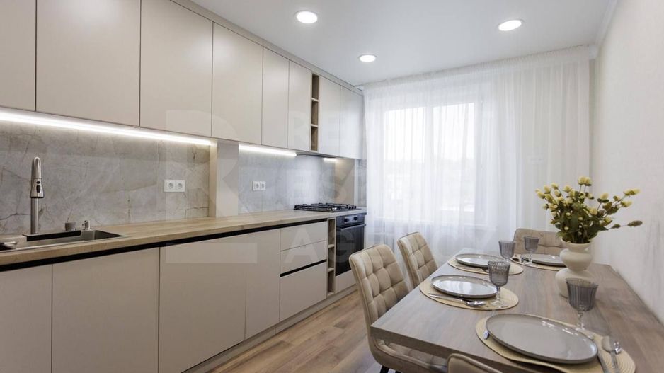 Vânzare, apartament, 3 camere, strada Ceucari, Râșcani - Poză 1