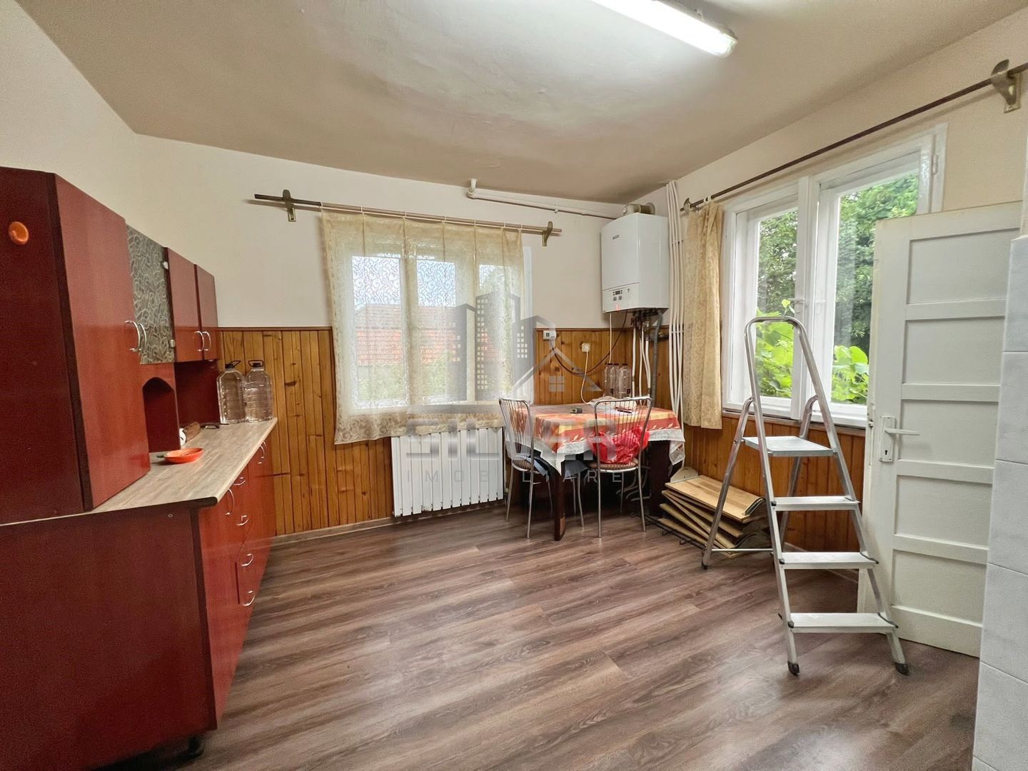 Casa cu 3 camere ptr muncitori in Grigorescu. - Poză 6