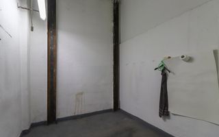 Hala de 250 mp la inchiriat open-space zona Piata 1 Mai - Poză 9