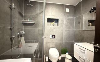 2 camere decomandate/ parcare inclusa / Zona BMW - Poză 7