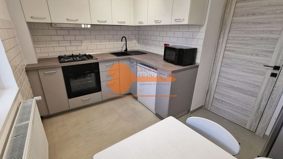 Apartament 3 camere Gorjului - Poză 1