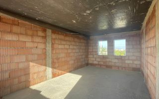 Casă individuală cu 6 camere și teren generos de 735mp |Moșnița Veche| - Poză 9