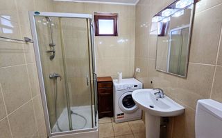 Apartament 4 camere, 3 bai, 137 mp utili, cu garaj, Cetate, zona Piata - Poză 9