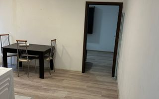 Apartament decomandat intr-o zona linistita! - Poză 3