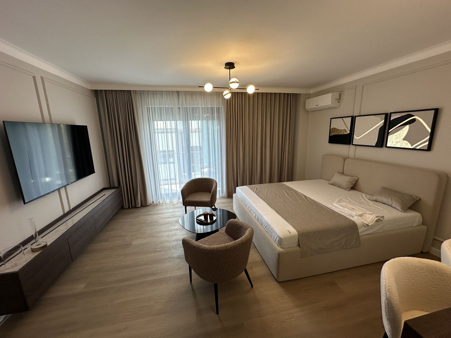 Apartment deosebit 1 camera loc de parcare - Poză 10