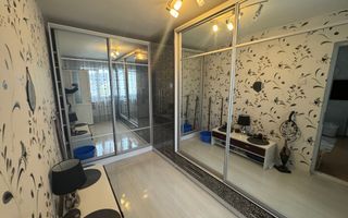 APARTAMENT 3 CAMERE ETAJ 3 VISOI - Poză 14