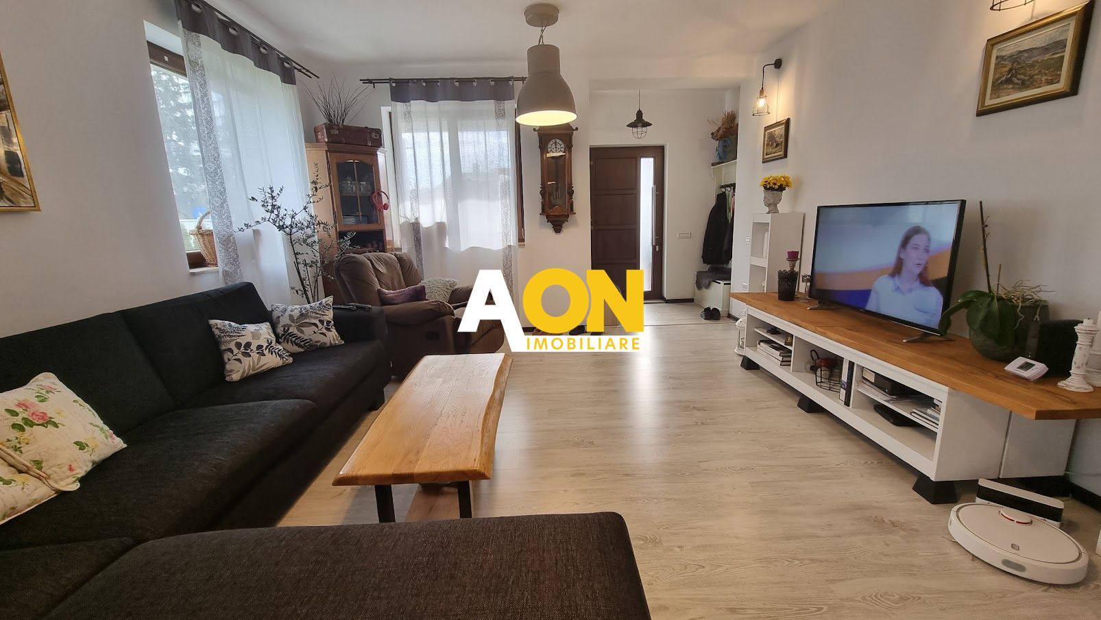 Casa 5 Camere, Zona Cetate, Ultrafinisata - Poză 1