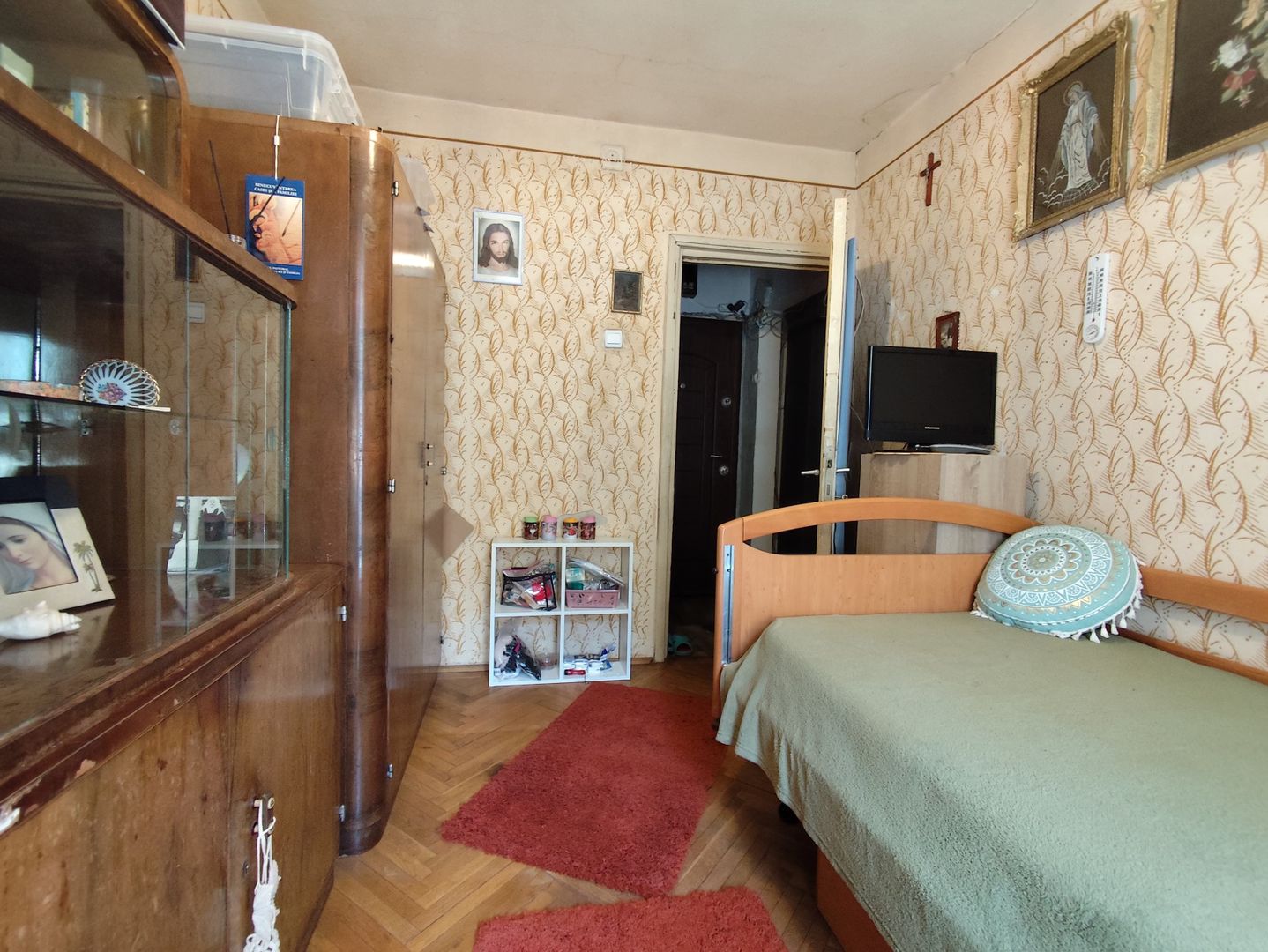 De vanzare apartament 3 camere, str.Morii, Nufarul, Oradea - Poză 8
