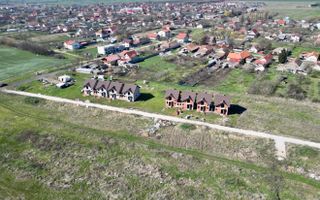 Parcele teren intravilan duplex/ case insiruite 771mp | Covaci - Poză 2