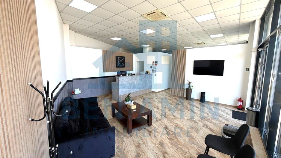 Spatiu comercial pe Bulevardul Decebal - Rovine - Helmat 100mp - Poză 6