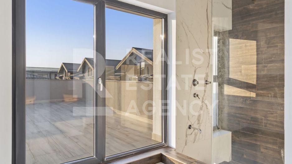 Casă nouă, spațioasă și elegantă, 7 camere, Lângă Pădurea Crețuleasca - Poză 6