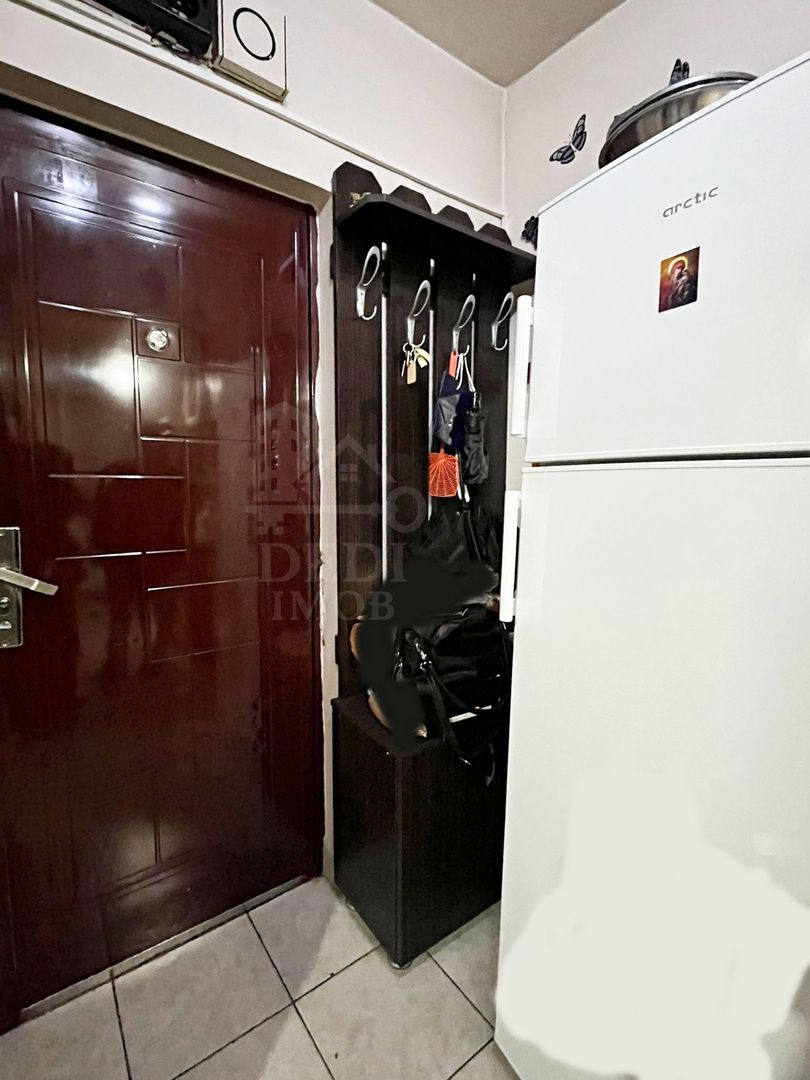 Apartament cu 2 camere de vanzare zona Rogerius, Oradea - Poză 8