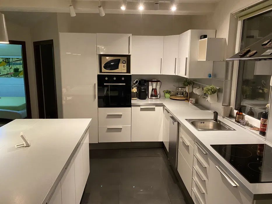 Apartament cu 3 camere | 68 mp + 14 mp terasa | Centrala Proprie - Poză 2