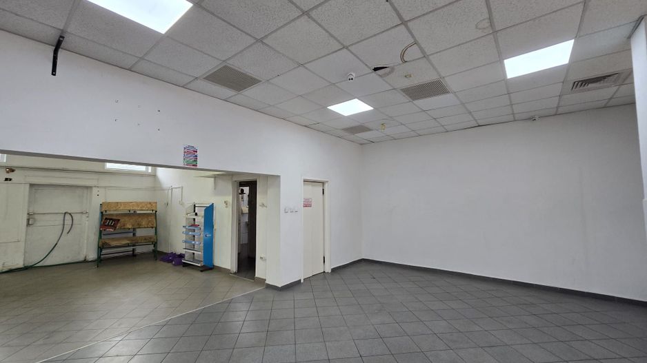 Spatiu comercial in inima cartierului Cornisa - Poză 22