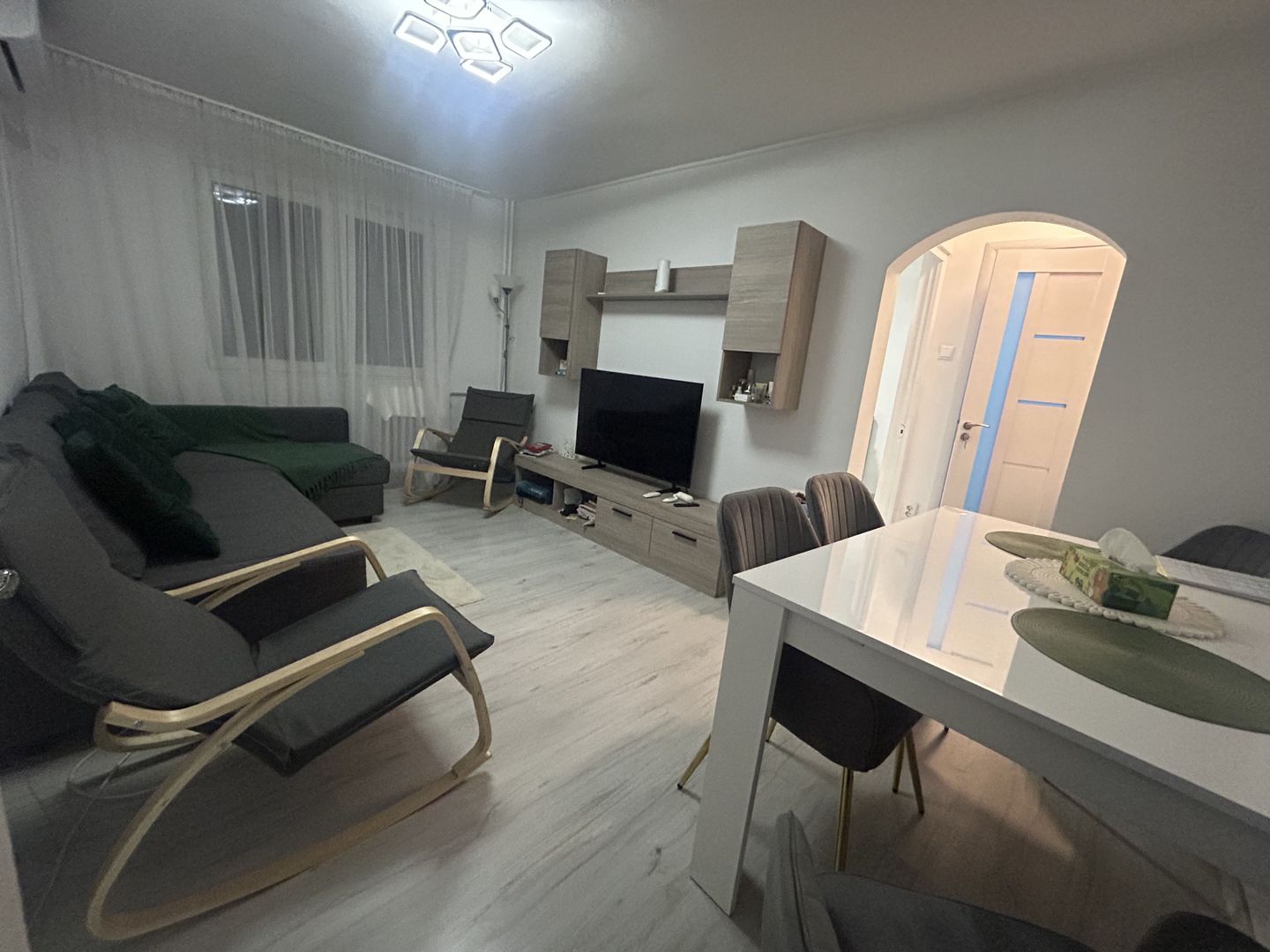 2 Camere Calea Vitan/ Splaiul Unirii - Poză 1