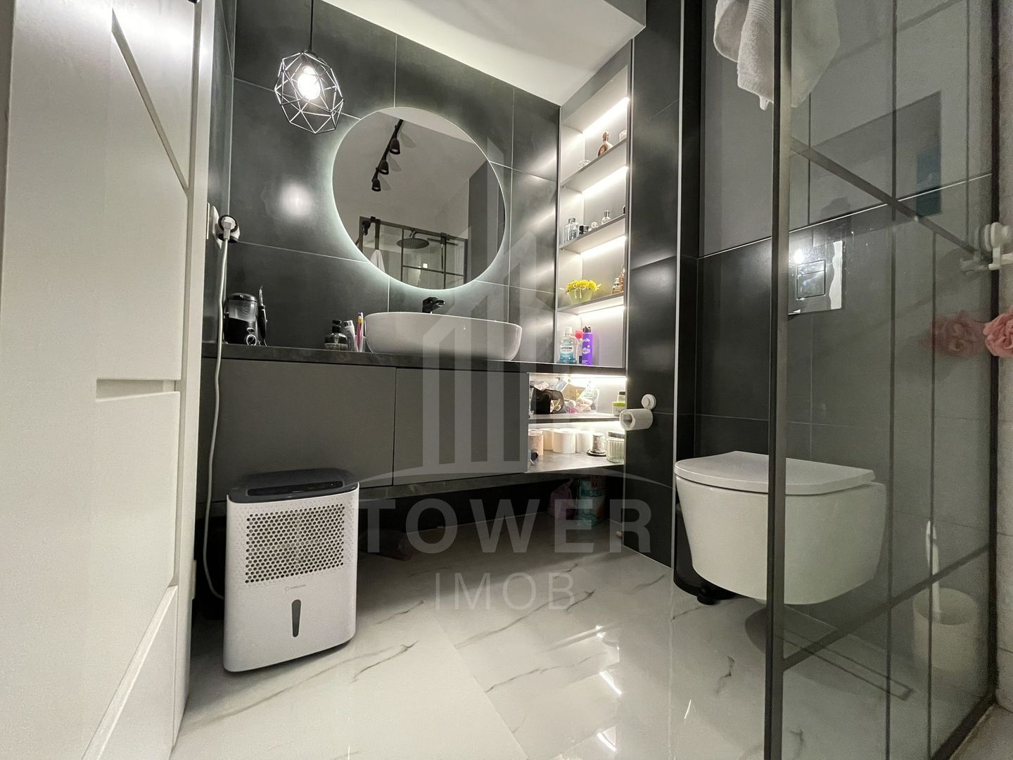 Apartament cu 3 camere de vânzare - Poză 12