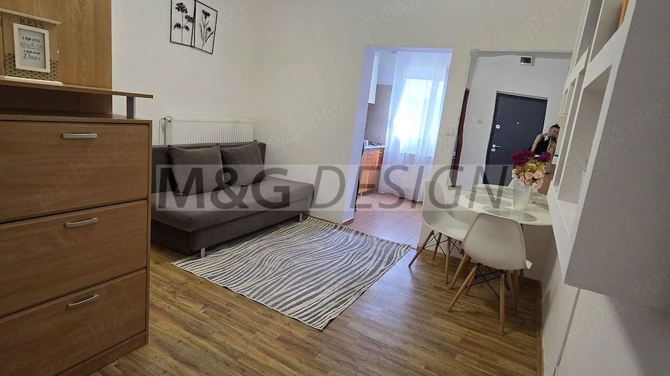 Garsoniera  zona Freidorf cu centrala - Poză 1