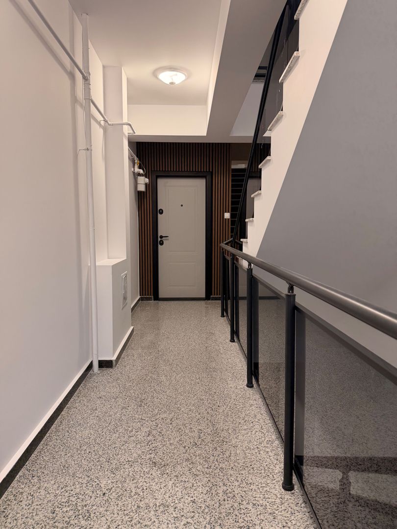 APARTAMENT 3 CAMERE | METROU 1MAI | BLOC NOU | LOC DE PARCARE - Poză 3