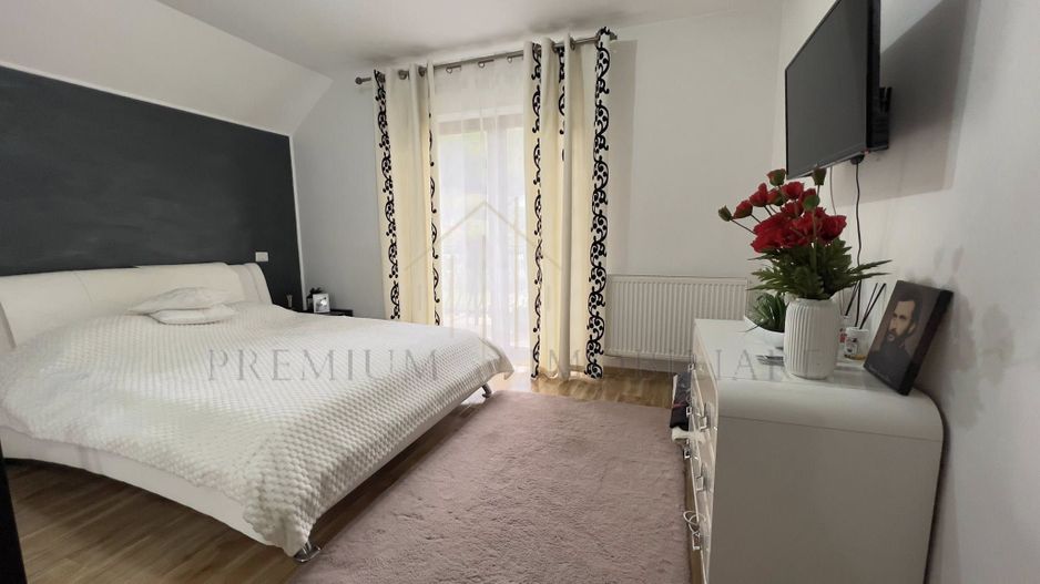 Casa de vanzare in Lupesti, la 10 km de Onesti - Poză 16