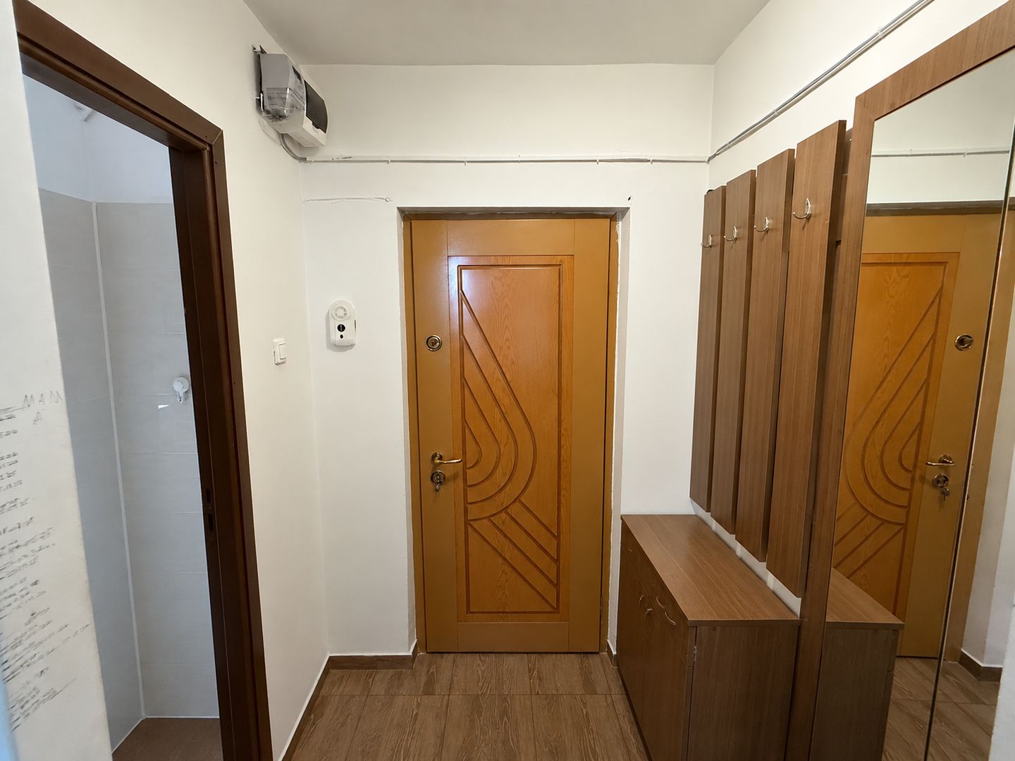 VANZARE Garsoniera in zona Titan - Poză 2