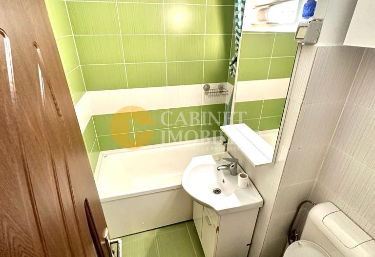 3 Camere Podu Roș – Mobilat și Utilat (Gata de Mutare) - Poză 6