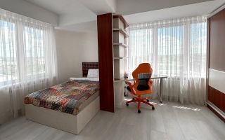 Chirie, apartament, 3 camere + living, strada București, Centru - Poză 9