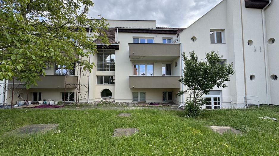 Apartament nr.20 cu 2 camere, boxa si parcare incluse in pret - Poză 1