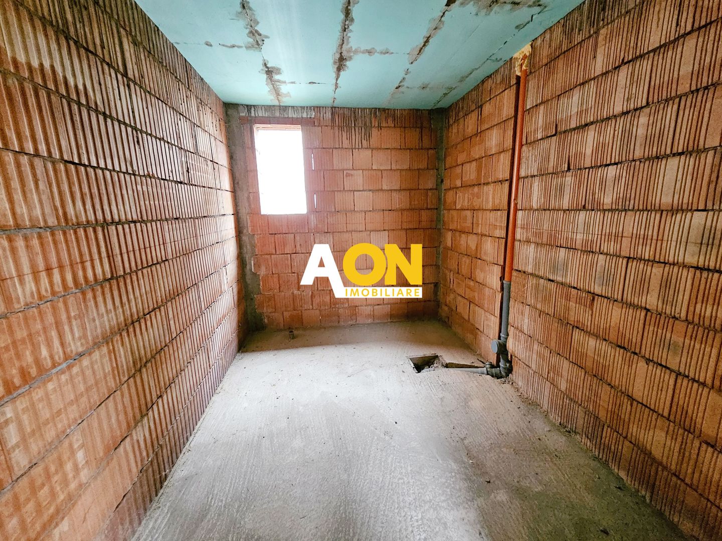 OFERTA! Casa la rosu, P+1, 300 mp teren, cu utilitati, Lancram - Poză 8