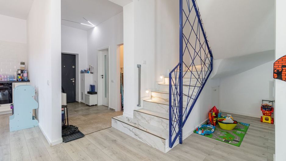 Casa Corbeanca P+1 cu 3 dormitoare si curte generoasa, terasa si loc de parcare - Poză 6