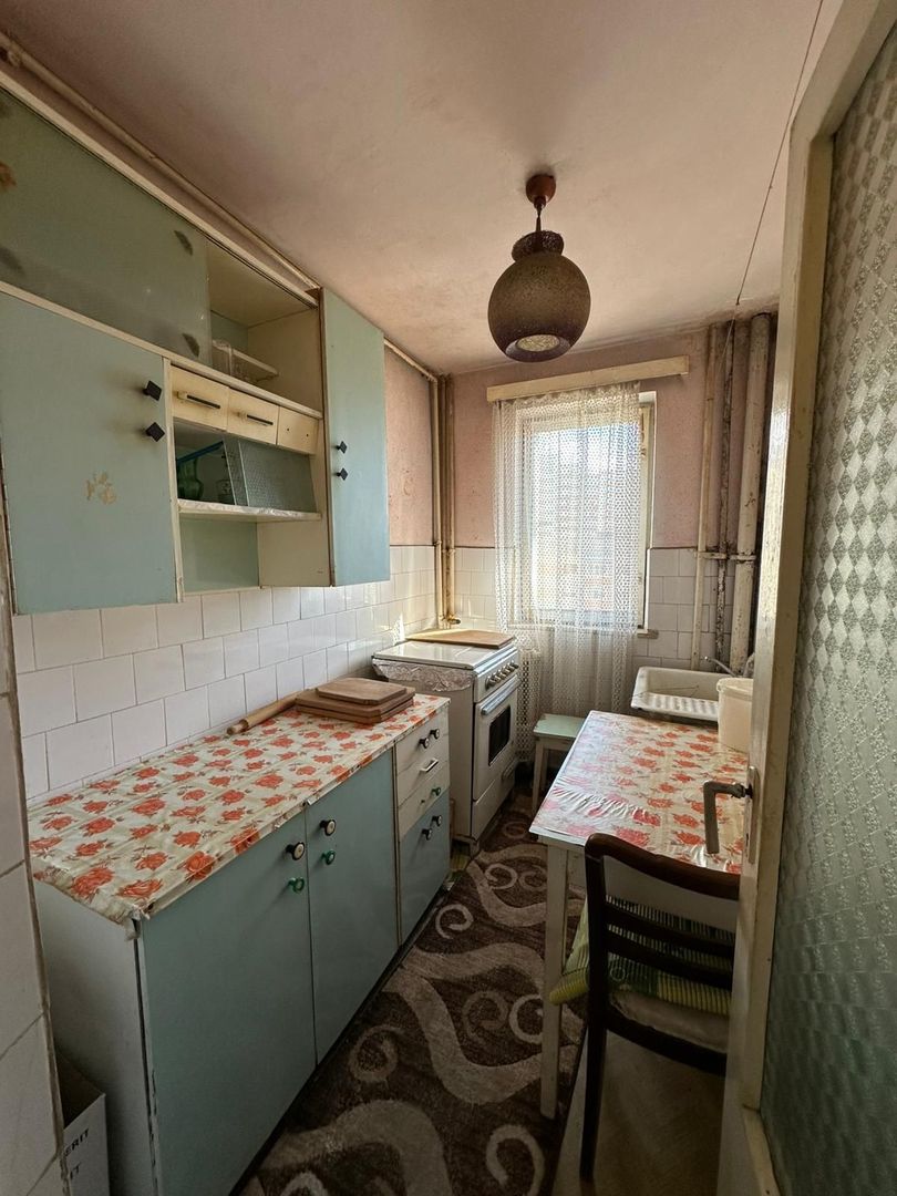 Vând apartament 4 camere pe Bulevardul Transilvaniei - Poză 5