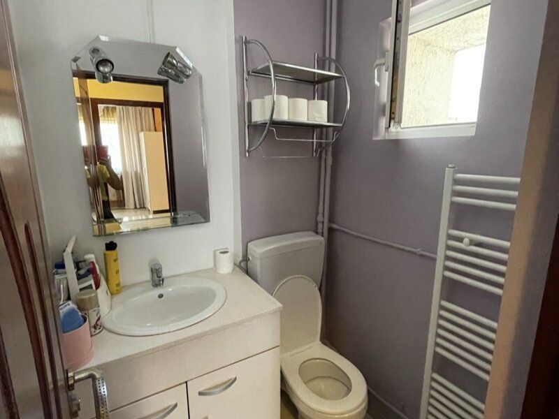 APARTAMENT ULTRAMODERN DECOMANDAT BLOC REABILITAT 70MP METROU GORJULUI - Poză 6