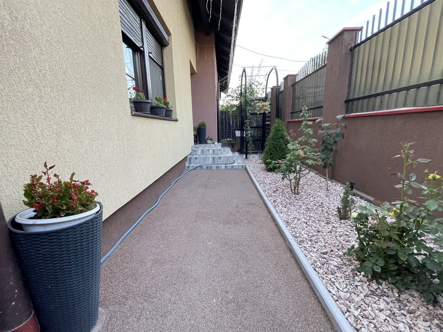 Duplex de vanzare in Sacalaz-parter +mansarda - Poză 1