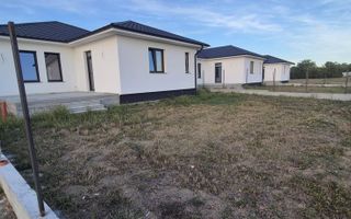 BRASADAS vinde casa noua in zona Piata de vechituri. - Poză 7