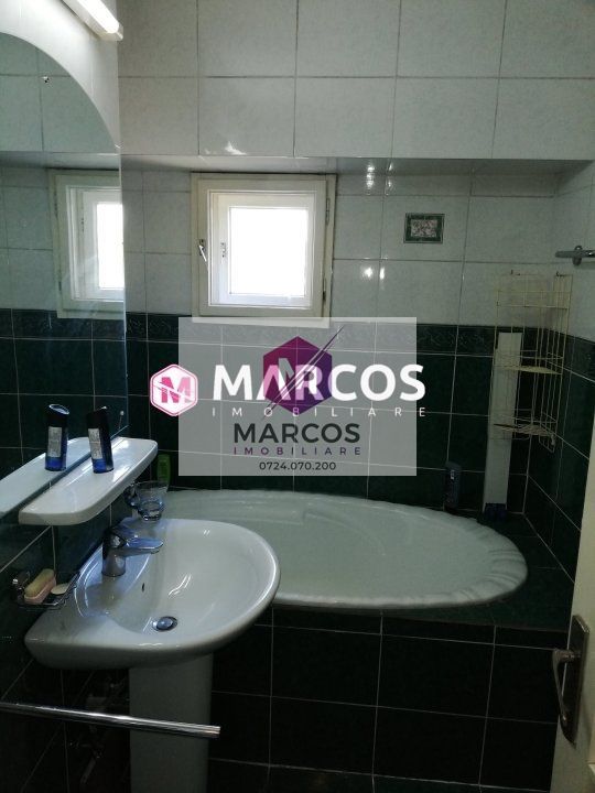 Apartamwnt 4 camere, et.8, Central, ID 491 - Poză 4