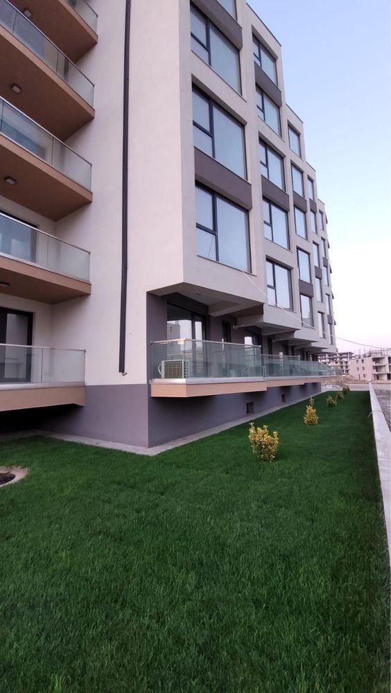 Apartament 2 camere-piscina cu pool bar Mamaia Nord - Poză 7