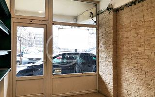 Spatiu comercial de inchiriat cu 3 camere pe Stefan cel Mare, Oradea - Poză 1