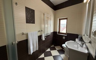 Casa individuala | 7 Camere cu baie proprie | Promenada - Poză 21