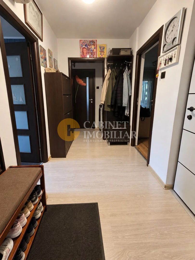 APARTAMENT 3 CAMERE - DECOMANDAT - TARGU CUCU - Poză 4