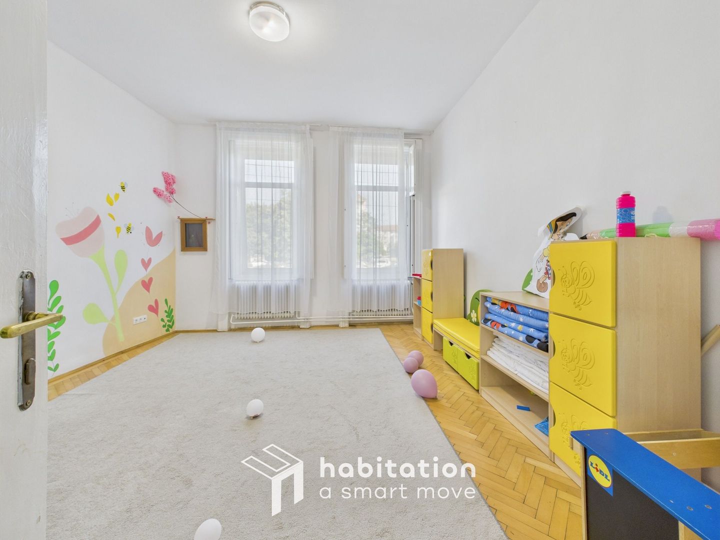 Casă de închiriat în zona Lunei – ideală pentru locuit sau birouri - Poză 8