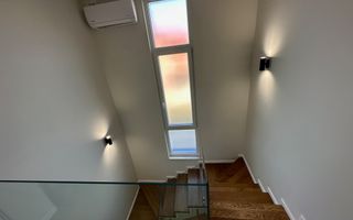 Duplex deosebit cu garaj și subsol - Poză 19